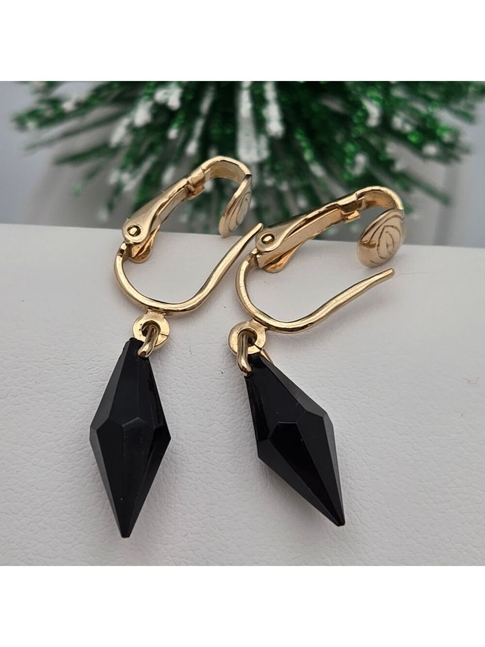 Vintage Sarah Coventry Gold-Tone Clip-On Earrings Black Crystal Dangle